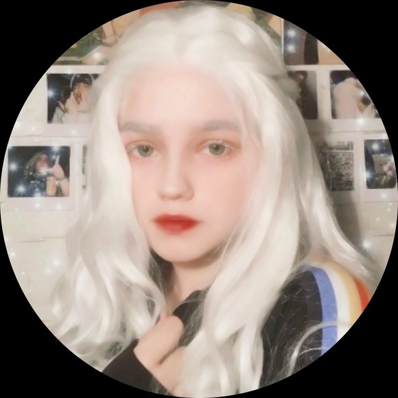 Rachel Bonenberger - Poshmark Profile Picture of Rachel Bonenberger (@iouoynmfr) on Poshmark