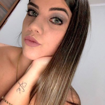 Profile Picture of Lara Ely Carlotto (@laracarlotto) on Twitter