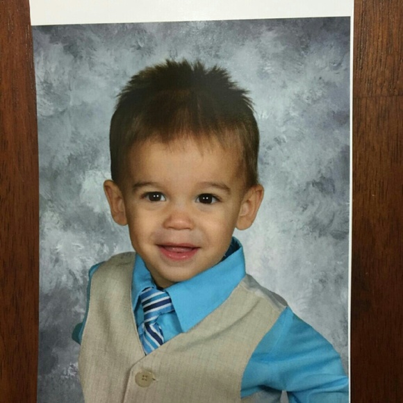 Profile Picture of Juanita Devries (@jdevries62) on Poshmark