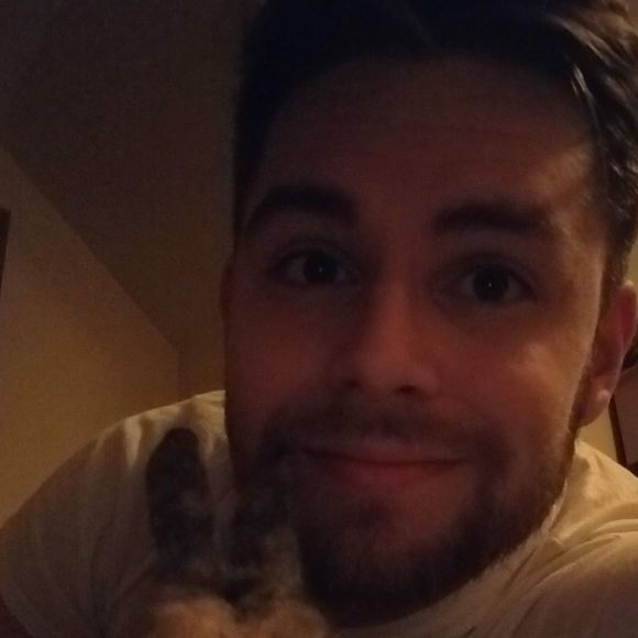 Profile Picture of Justin Springer (@springxx01) on Poshmark