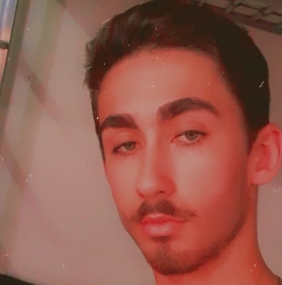 Profile Picture of Chris Weeden (@lilchrisweeden) on Poshmark