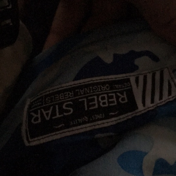 Profile Picture of Tony Bellamy (@tonybellamy) on Poshmark