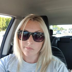 Profile Picture of Rachael Pando (@racheire) on Pinterest