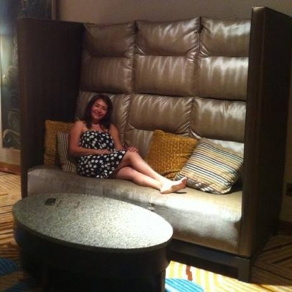 Vanessa Mirkin - Poshmark Profile Picture of Vanessa Mirkin (@valatina) on Poshmark