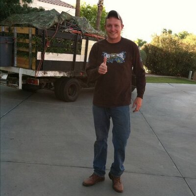 Profile Picture of Nick Everett (@ebignick) on Twitter