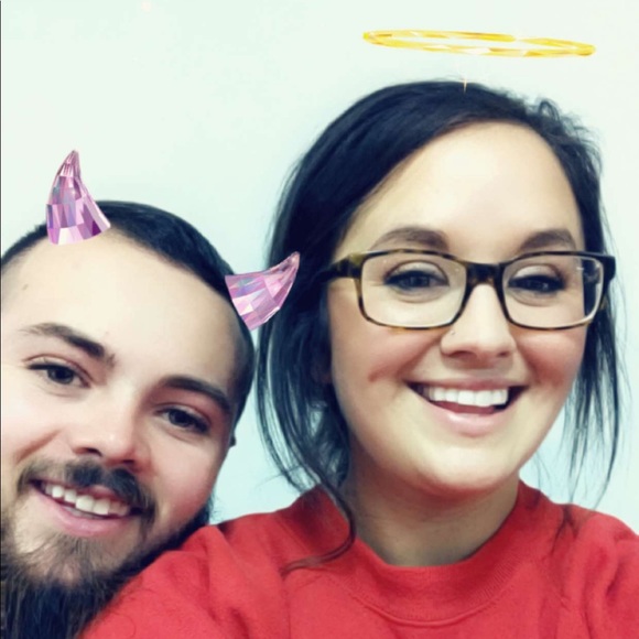 Profile Picture of Tiffany Lickteig (@overleyt) on Poshmark