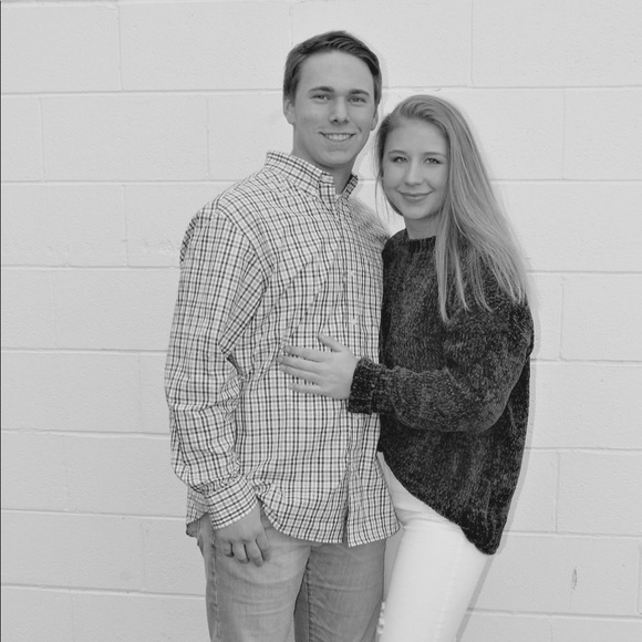 Profile Picture of Kiera Mahmens (@kieramahmens) on Poshmark