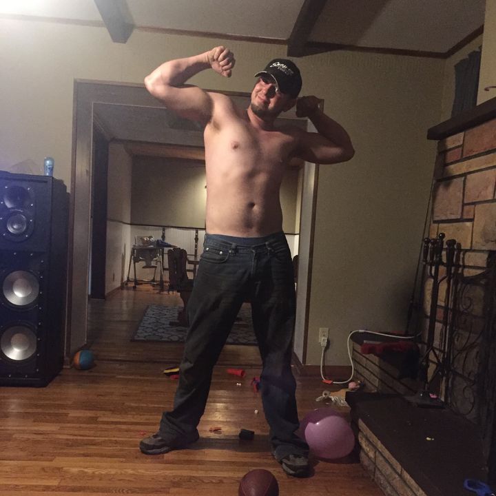 Profile Picture of Paul shine (@paul_popovich) on Tiktok