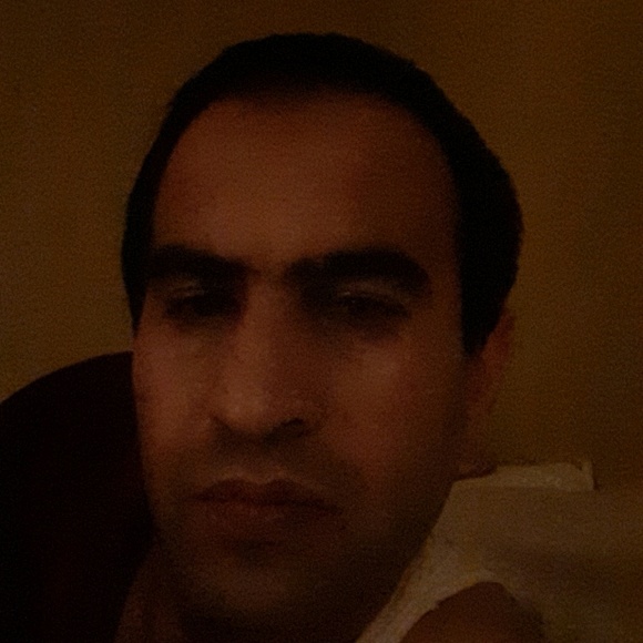 Profile Picture of Hashmatullah Hashemi (@hashmatullah) on Poshmark