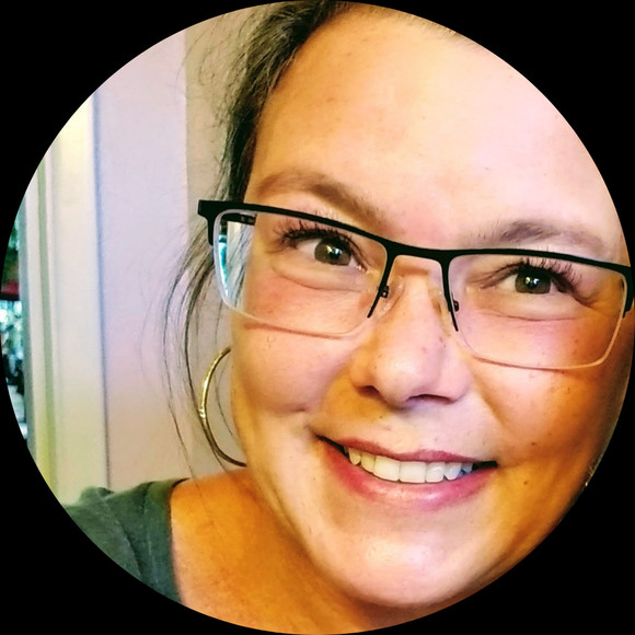 Profile Picture of Rain Crowe (@raincrowe) on Poshmark