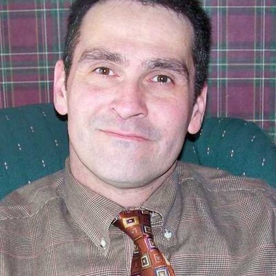 Profile Picture of Jason Shuster (@JasonShuster) on Twitter