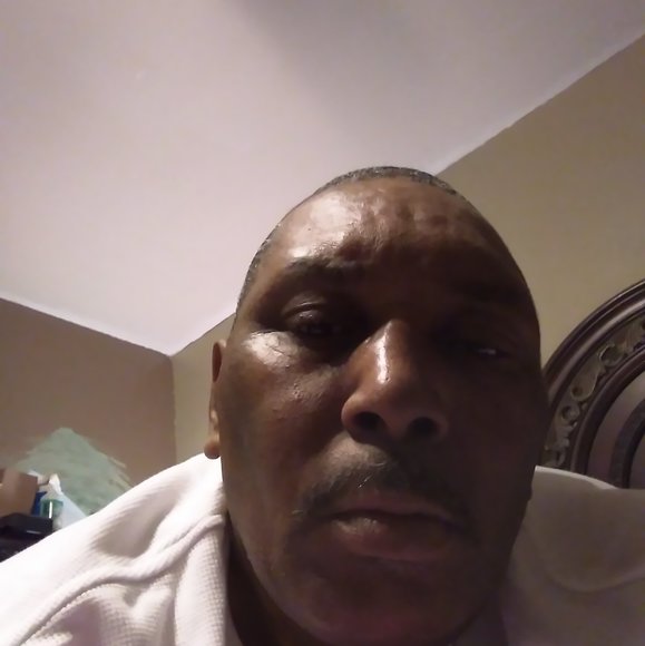 Profile Picture of Alvin Trotter (@alvintrotter) on Poshmark