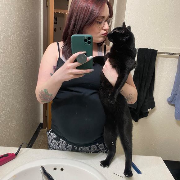 Profile Picture of Jamie Schulte (@jamieschulte) on Poshmark