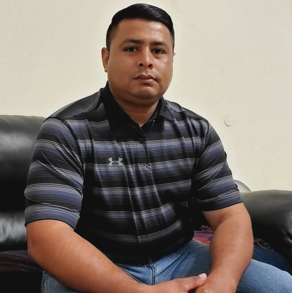 Profile Picture of Manfredy Coreas (@fredy83) on Poshmark