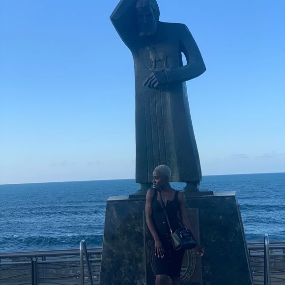 Profile Picture of Cori Thomas (@haut3momma) on Poshmark