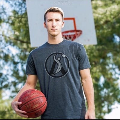 Profile Picture of Kevin (@kevin_bowman34) on Twitter