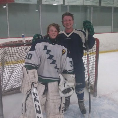 Profile Picture of Nicholas R. Wozniak (@nickwozniak21) on Twitter