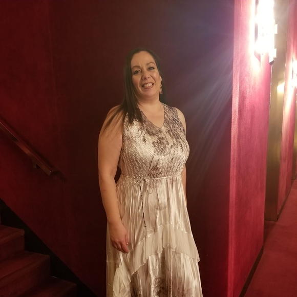 Profile Picture of Vivian Velazquez-ojeda (@25bebeo) on Poshmark