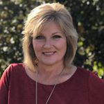 Profile Picture of Lori Paul (@joeyandloripaulrealestate) on Instagram