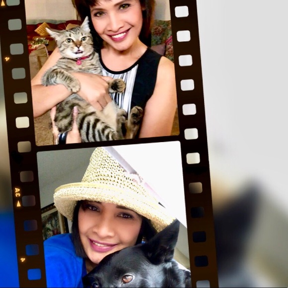 Profile Picture of Cecile Jones (@cecilejones) on Poshmark