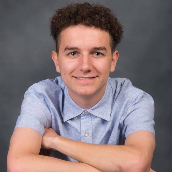 Profile Picture of Aj Febbraro (@ajfebbraro) on Poshmark