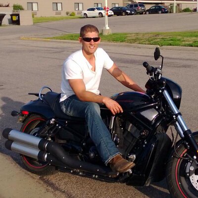 Profile Picture of Tom Schumacher (@@SchumacherRay) on Twitter