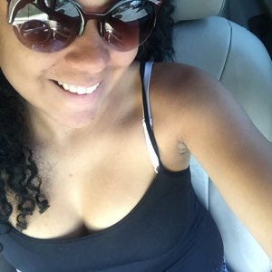 Profile Picture of Iris López (@yariel1) on Myspace