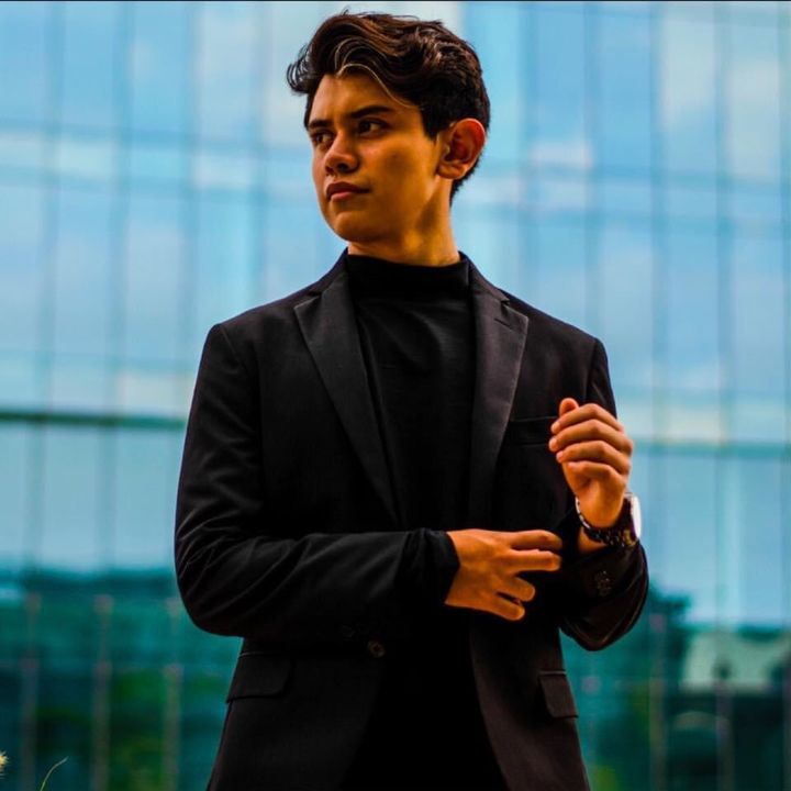 Profile Picture of Alexander Valencia (@@alexandervalenciamx) on Tiktok