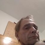 Profile Picture of James hult (@melindajamespeterschick) on Instagram