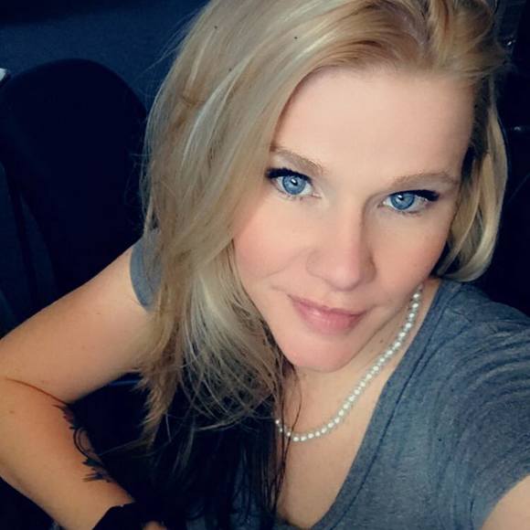 Profile Picture of Audrey Strange (@audrie1611) on Poshmark