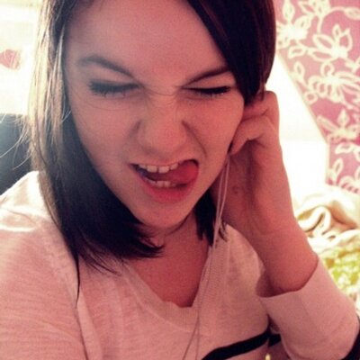 Profile Picture of Julia - Marie Appel (@juliaderhippi) on Twitter