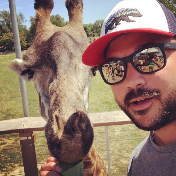 Profile Picture of Brandon St-jean (@bsj88) on Poshmark