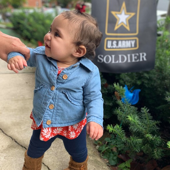 Profile Picture of Paul-ashley Ruel velez (@nicolevelez1) on Poshmark