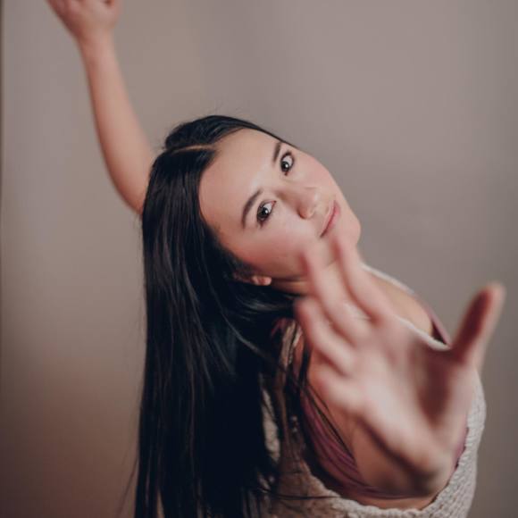 Profile Picture of Claire Willcutt (@cwillcutt) on Poshmark