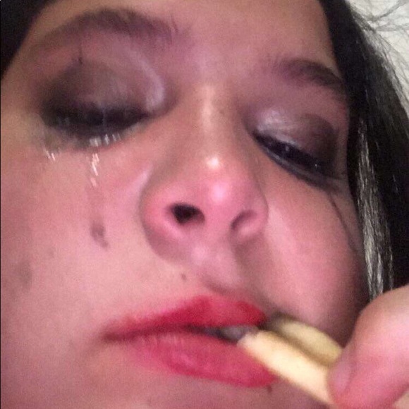 Profile Picture of Camille Walters (@camiwally) on Poshmark