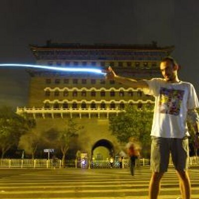 Profile Picture of Jeffrey Leslie (@eyeeightcake) on Twitter