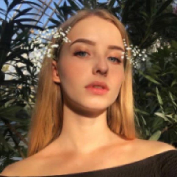 Profile Picture of Jonathan Hagemeyer (@damandeldcui) on Poshmark