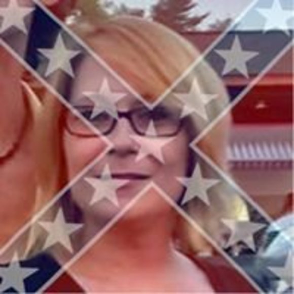 Profile Picture of Billie jo Parker (@bjsad) on Poshmark