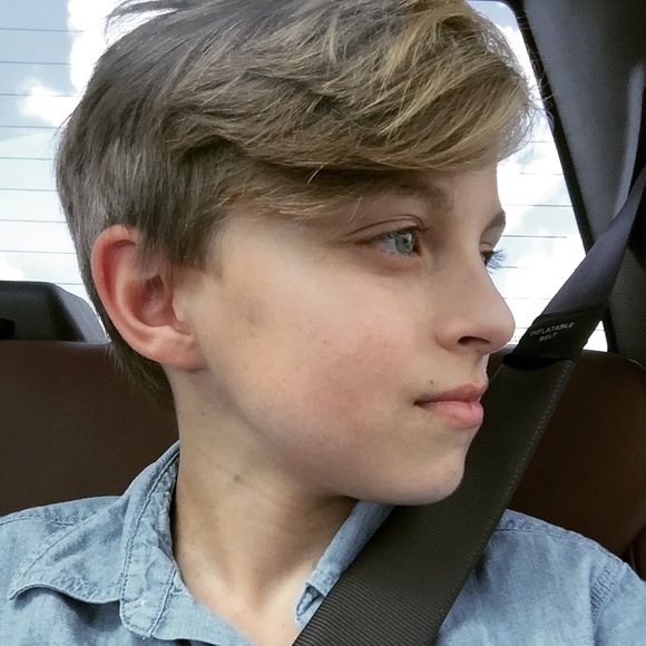 Profile Picture of Luke Haas (@lukehaas) on Poshmark