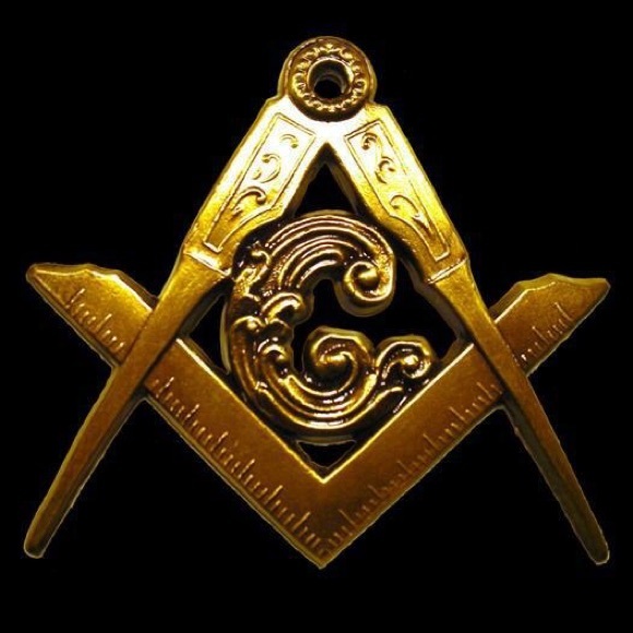 Profile Picture of Richard Abrams (@coolwatter1) on Poshmark