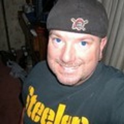 Profile Picture of Ray Kuhn (@steelers122) on Twitter