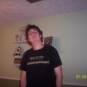 Profile Picture of Stephen Huffstutler (@silvershark717) on Myspace