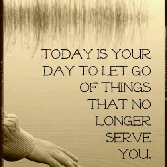 Profile Picture of Lauren Neavin (@lneavin) on Poshmark