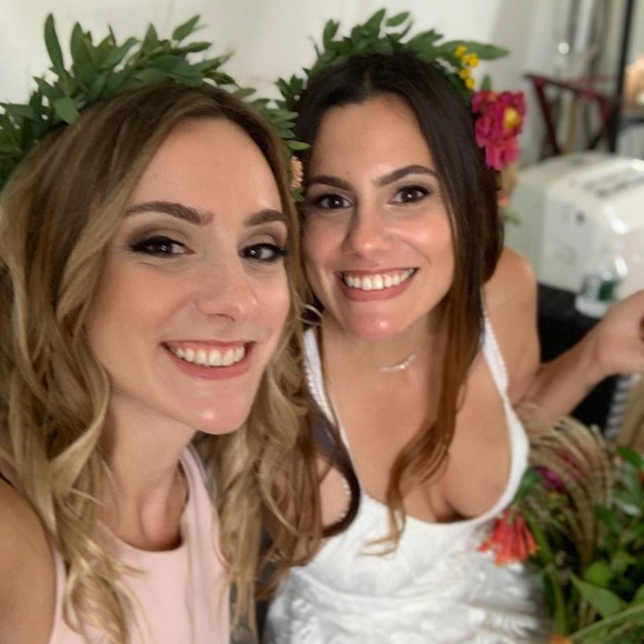 Profile Picture of Danielle Banner (@daniellebanner) on Poshmark