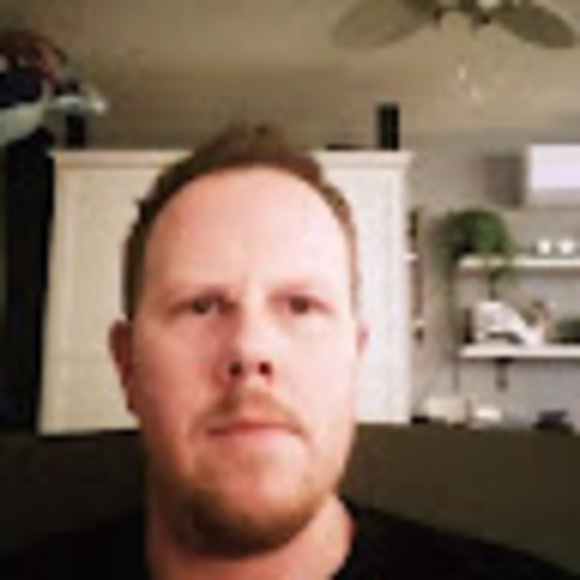 Profile Picture of Joël lampron (@joellampron095) on Poshmark