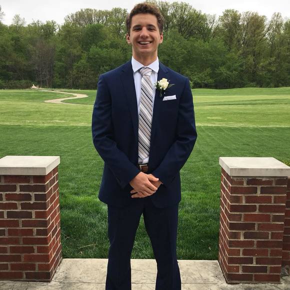 Profile Picture of Ian Riddle (@ianriddle) on Poshmark