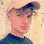 Profile Picture of Aaron Ronan Phillips (@aaronronanphillips) on Instagram