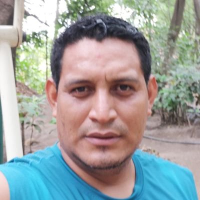Profile Picture of Octavio Zavala (@OctavioZavala12) on Twitter