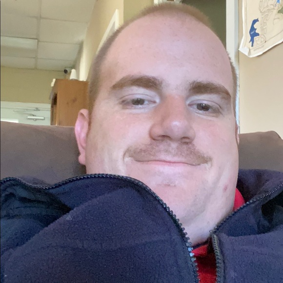 Profile Picture of Dustin Perry (@dustinperry316) on Poshmark