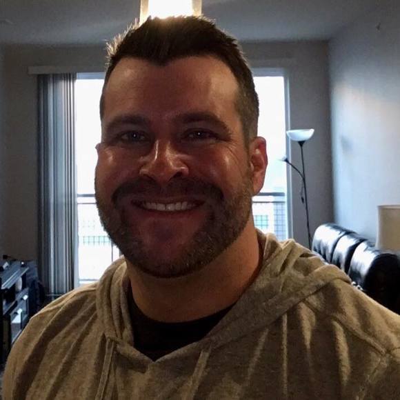 Profile Picture of Alex Hoffman (@alexjhoffman) on Poshmark